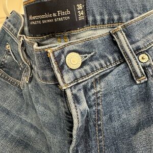 Abercrombie athletic skinny stretch